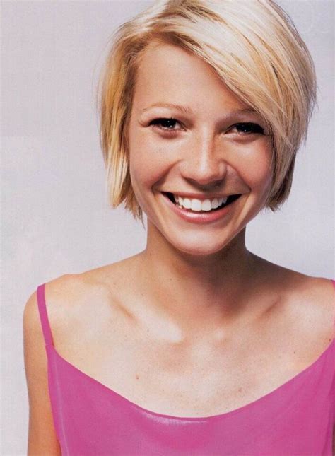 gwyneth paltrow 90s short hair.